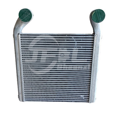 satın al SINOTRUK HOWO A7 SITRAK C7H Kamyon su tankı parçaları için küçük intercooler WG9925530127 Çevrimiçi üretim