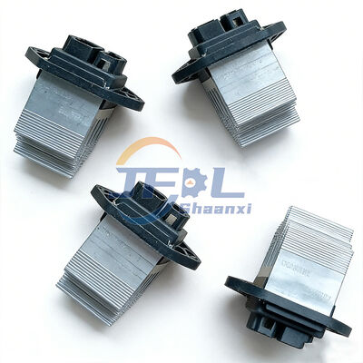 satın al Dongfeng Kamyon HVAC Sistemi Parçaları için Fan Hız Kontrol Modülü 8112040-C6160 Çevrimiçi üretim